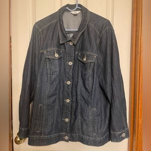 CJ Banks 3x beautiful light jean jacket